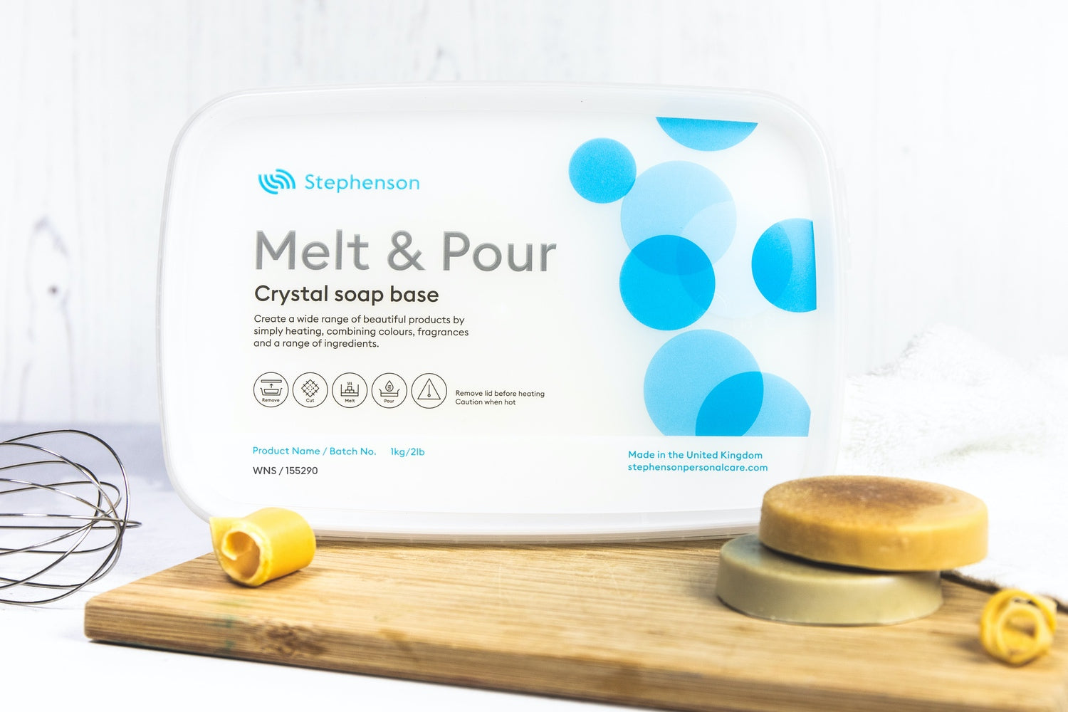 Melt & Pour Crystal WNS - White No Sweat Soap Base